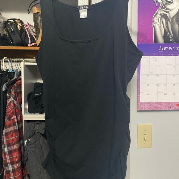 Tank top - Picture 1 of 4